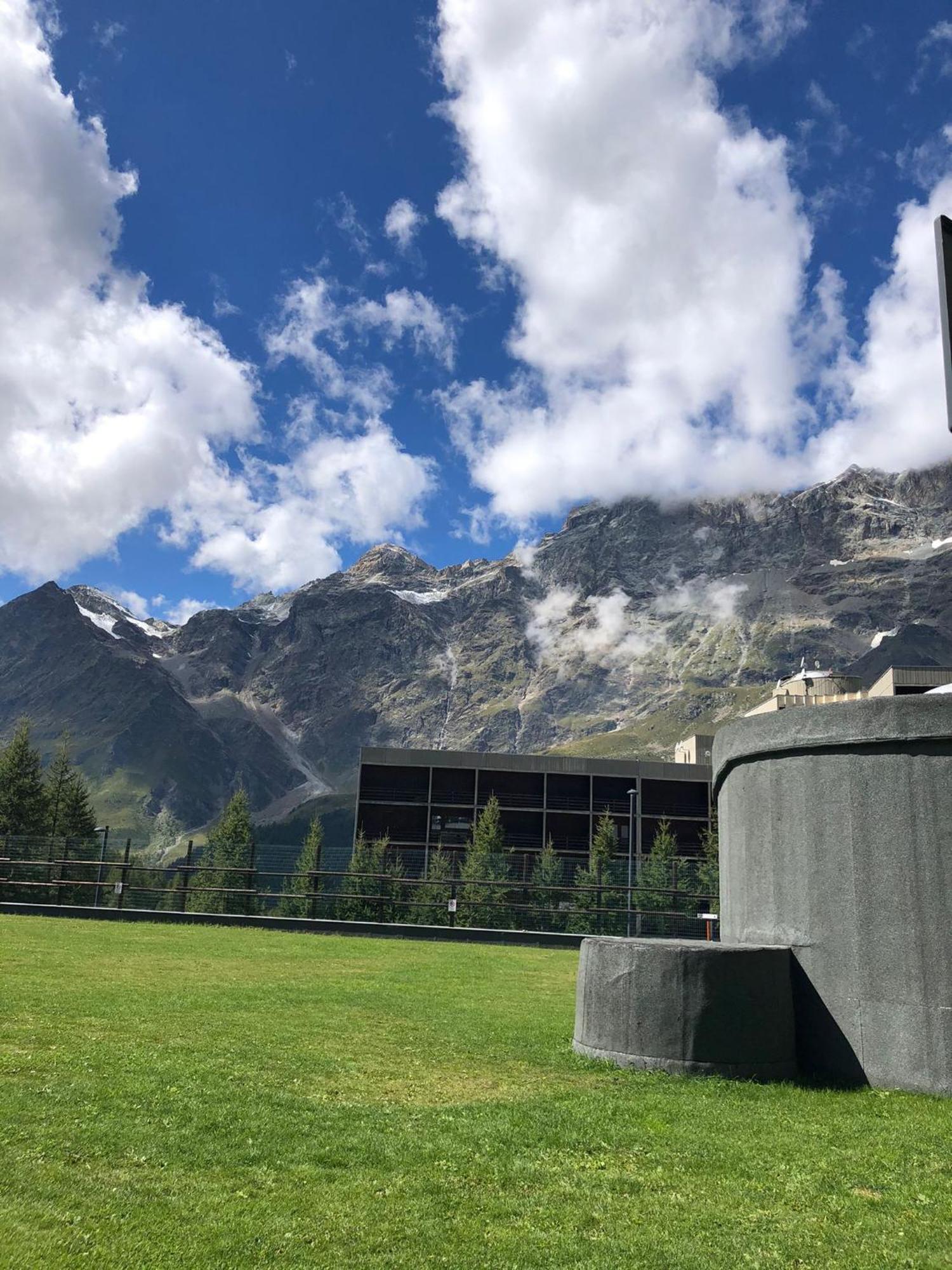 Cervinia - Matterhorn Apartments Breuil-Cervinia Exterior photo